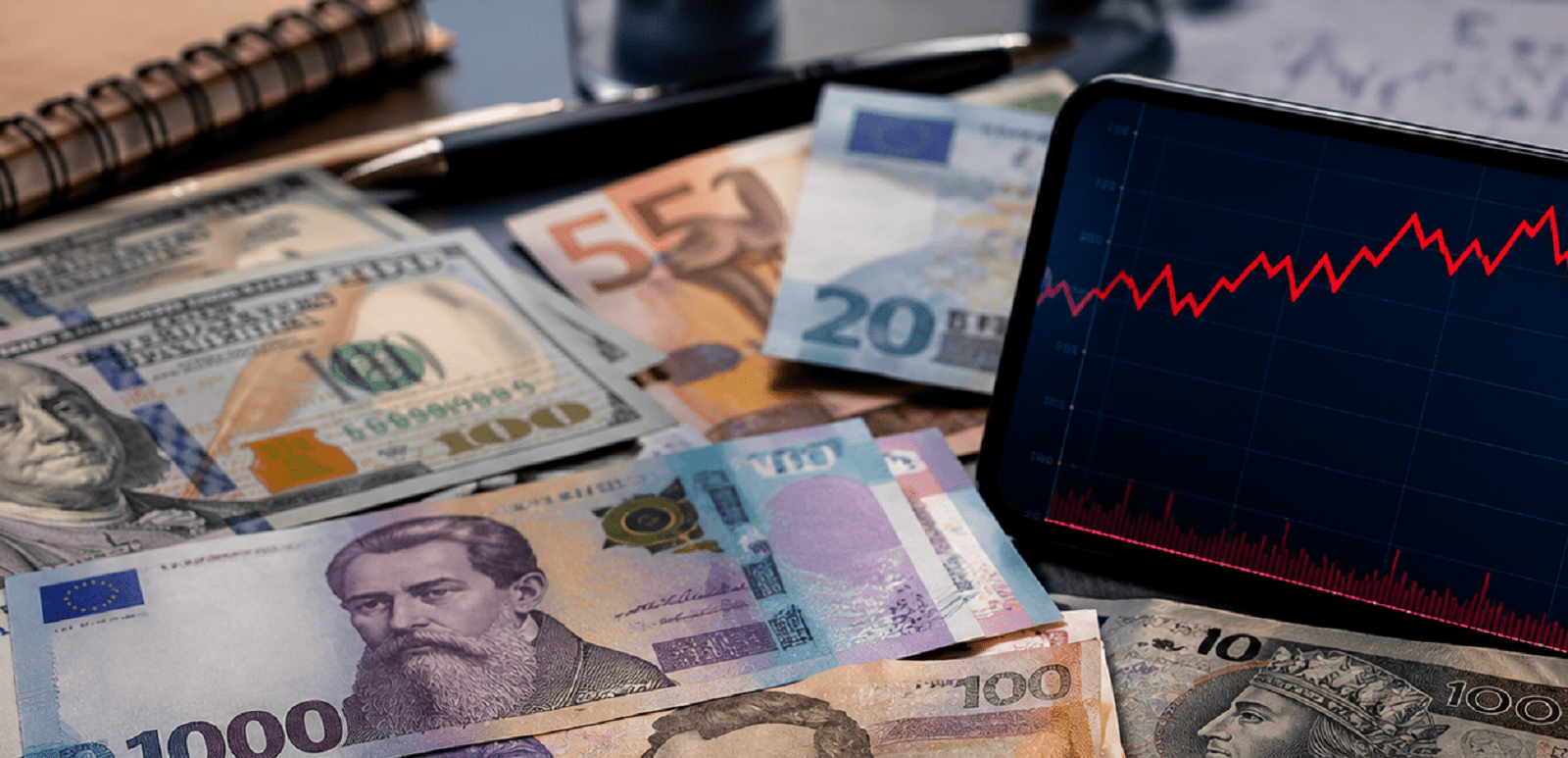 НБУ обновил официальный курс валют на 29 апреля: доллар снизился до 44,07 грн, евро — до 51,49 грн, злотый — до 12,12 грн