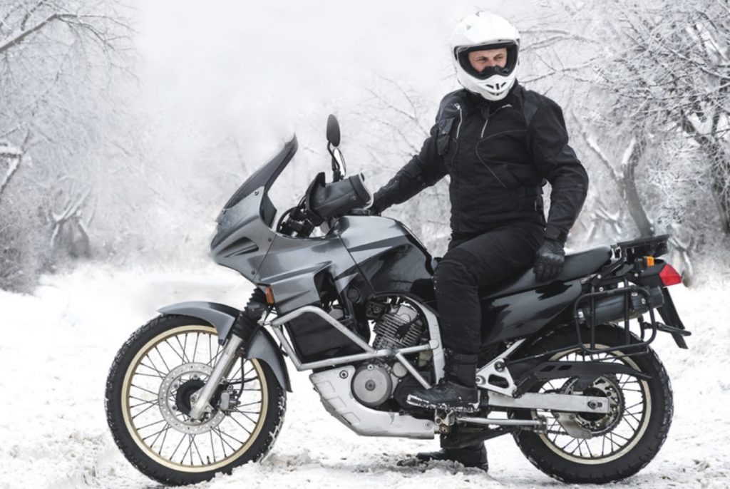 Эксплуатация мотоцикла в экстремальных погодных условиях