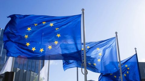 Еврокомиссия 16 июня может предложить открытие первого кластера переговоров о вступлении Украины в ЕС. Решение ожидают 18 июня.