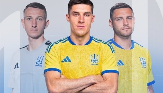 Сборная Украины обновила состав на матчи с Польшей и Данией. Из-за травм выбыли Ризнык и Гуцуляк, а вместо них вызов получил Игнатенко