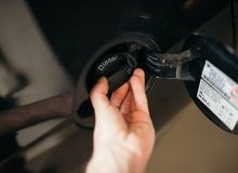 Заправка автомобиля дизельным топливом на АЗС