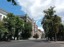 Здание Национального банка Украины на Институтской в Киеве