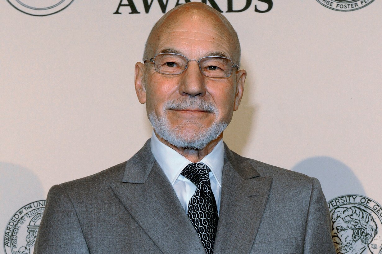Патрик Стюарт на церемонии Peabody Awards в Нью-Йорке, 2012 год