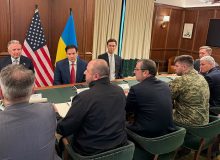 Стив Уиткофф, Джаред Кушнер и Марко Рубио на встрече с украинской делегацией во Флориде