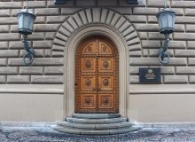 Здание Сейма Латвии в Риге, где обсуждают поправки о постоянном виде на жительство для украинцев